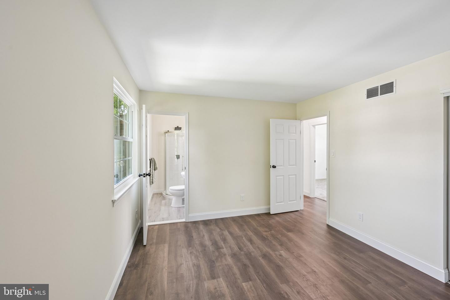 841 Chestnut Ave Property Photo 21