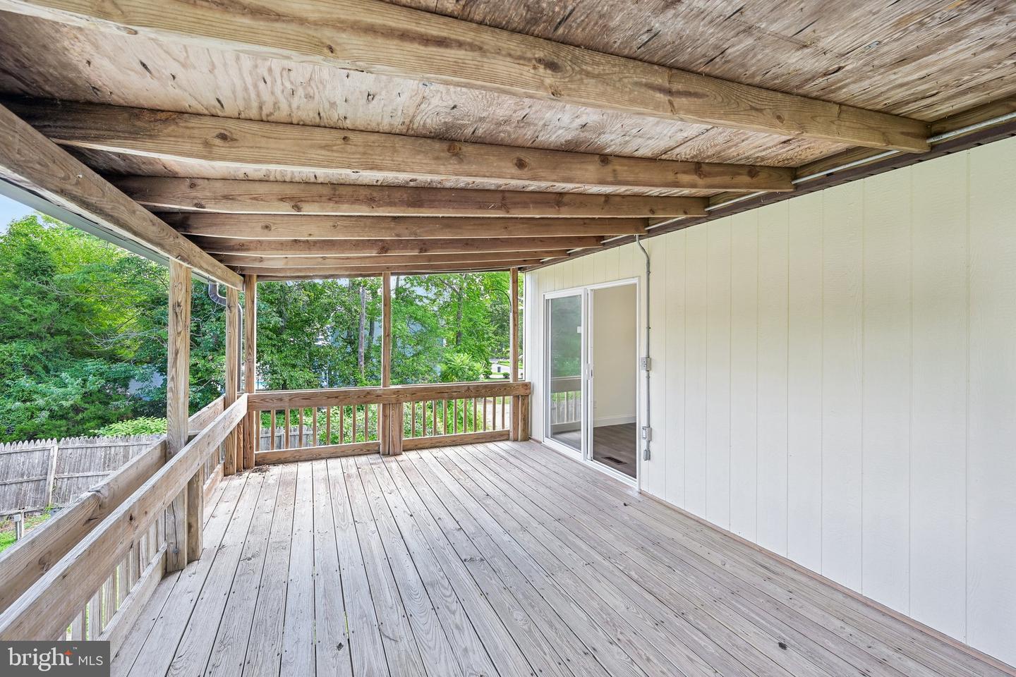841 Chestnut Ave Property Photo 41