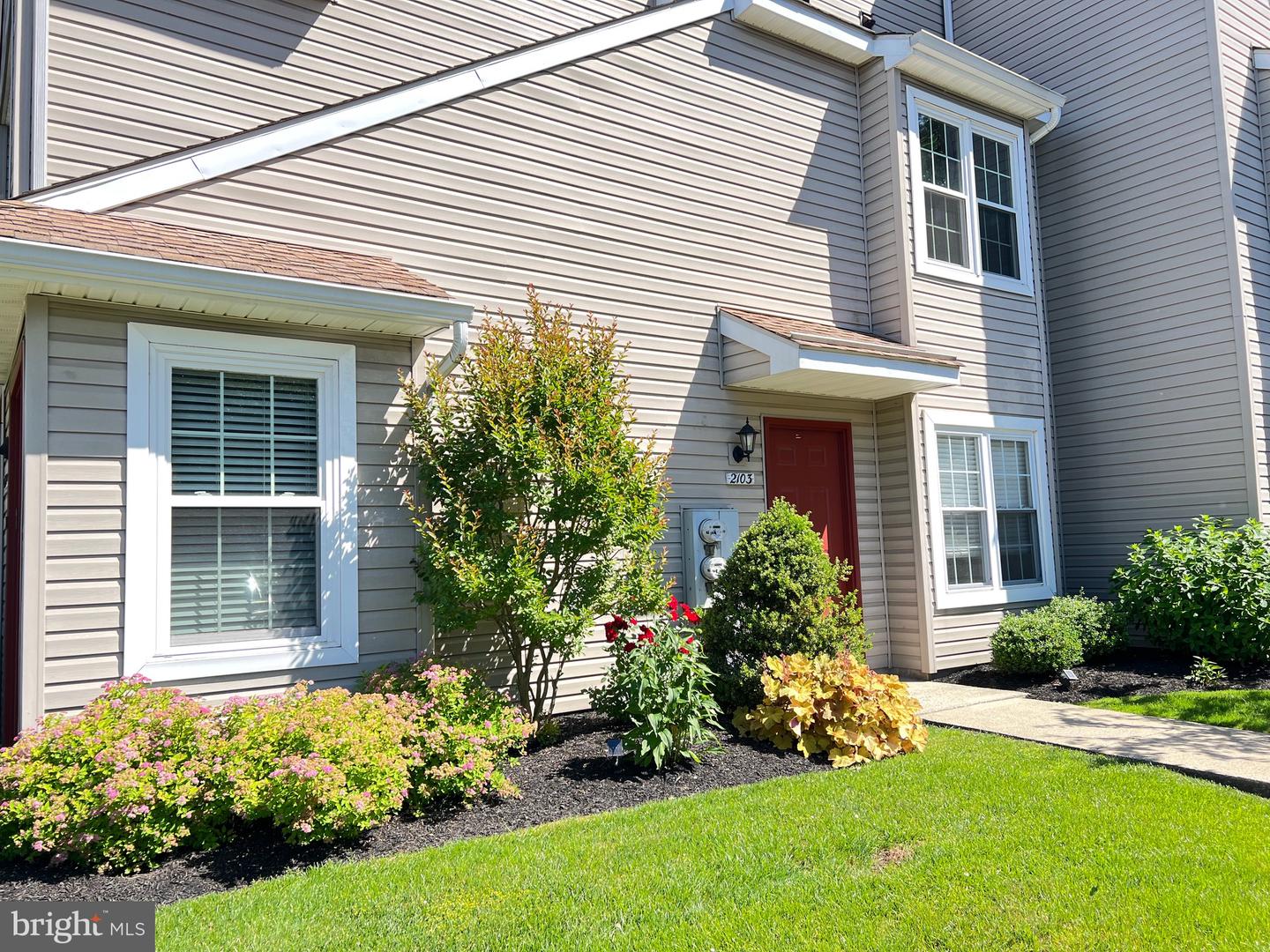 2103 Tanglewood Ct Property Photo 1