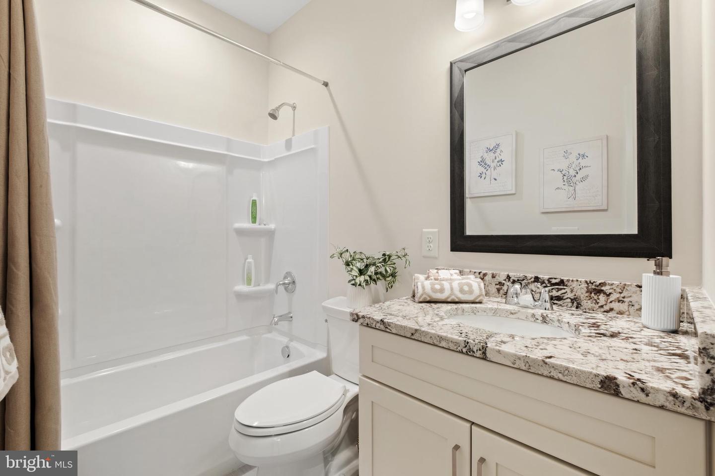 79 Redkist Dr Property Photo 24