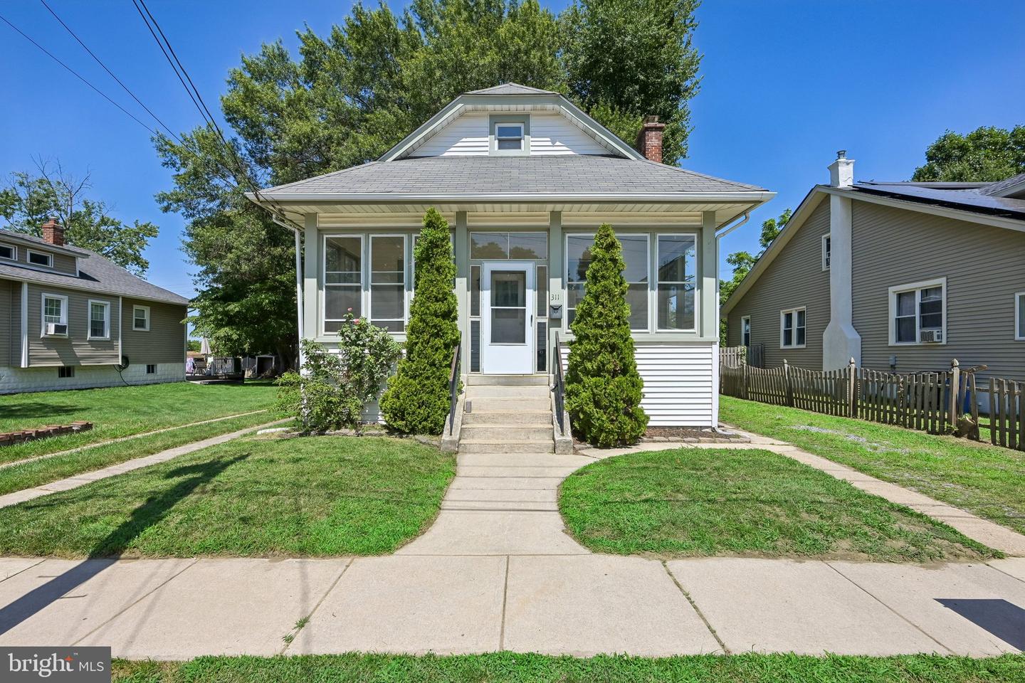 311 Hazel Ave Property Photo 1