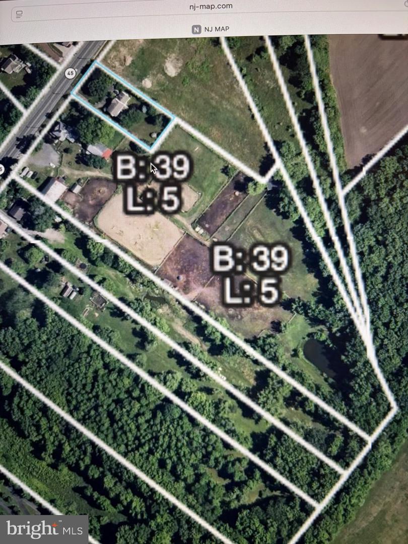 175 N Main St Property Photo 1