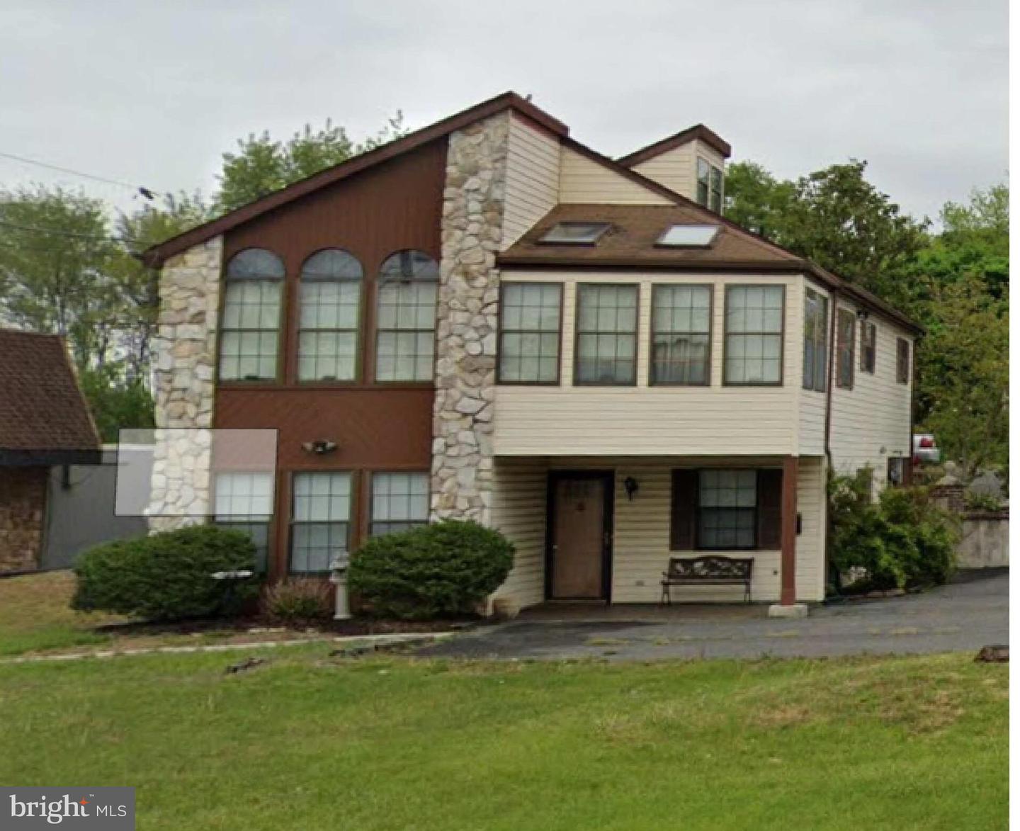 1014 MANTUA PIKE Property Photo 1