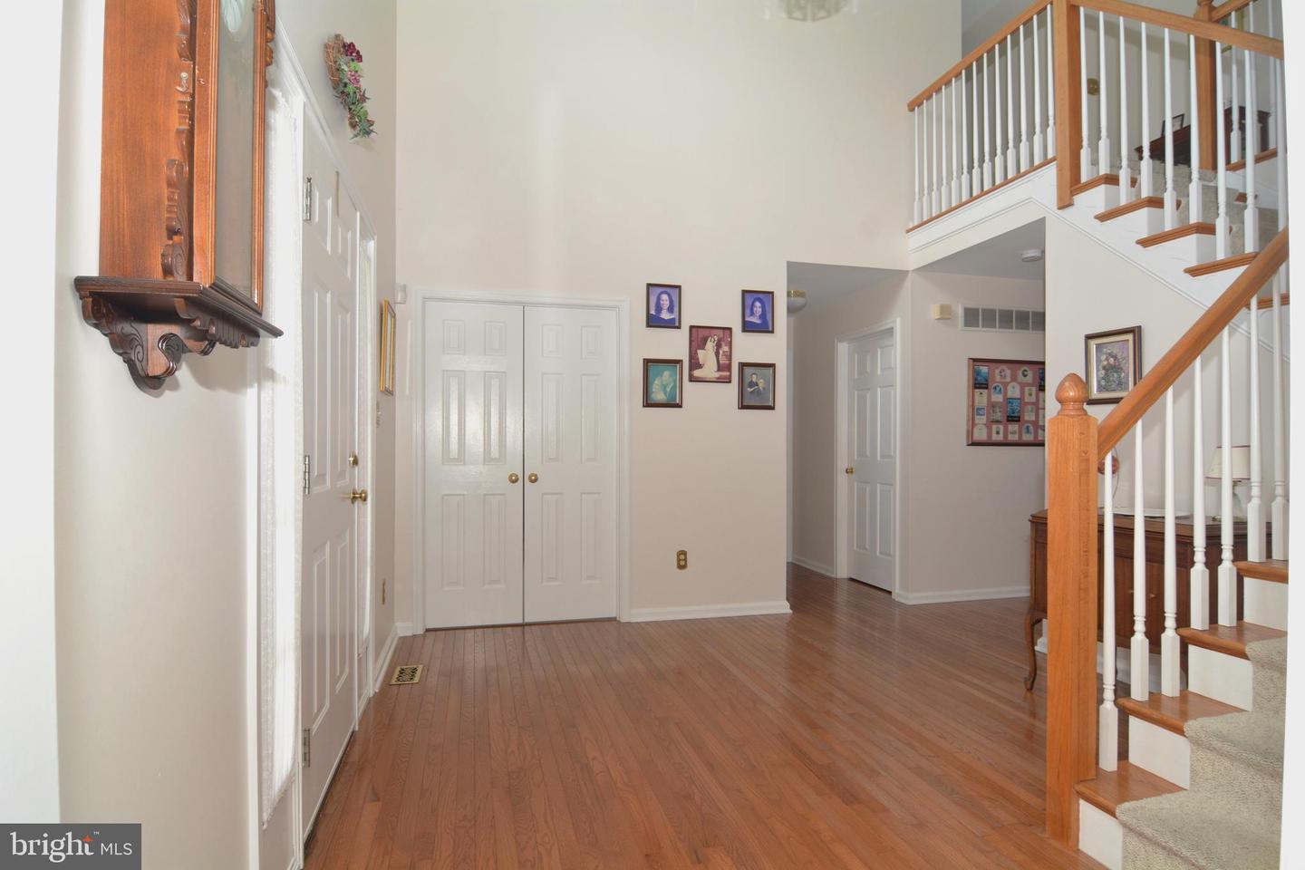 105 Cromwell Dr Property Photo 6