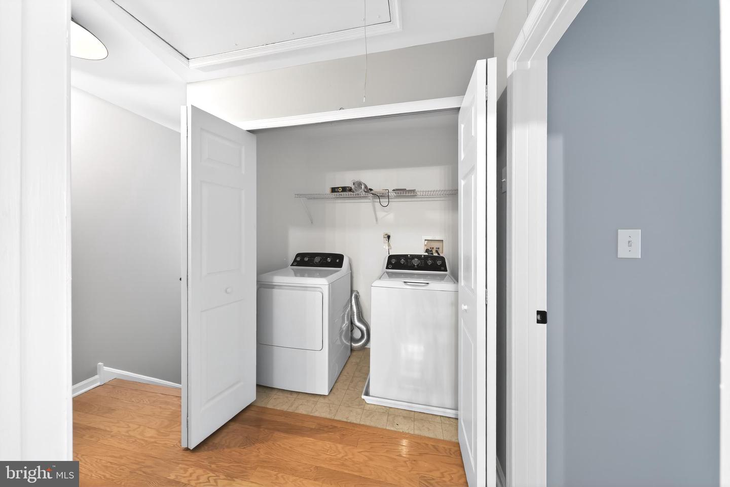 2103 Lexington Property Photo 14