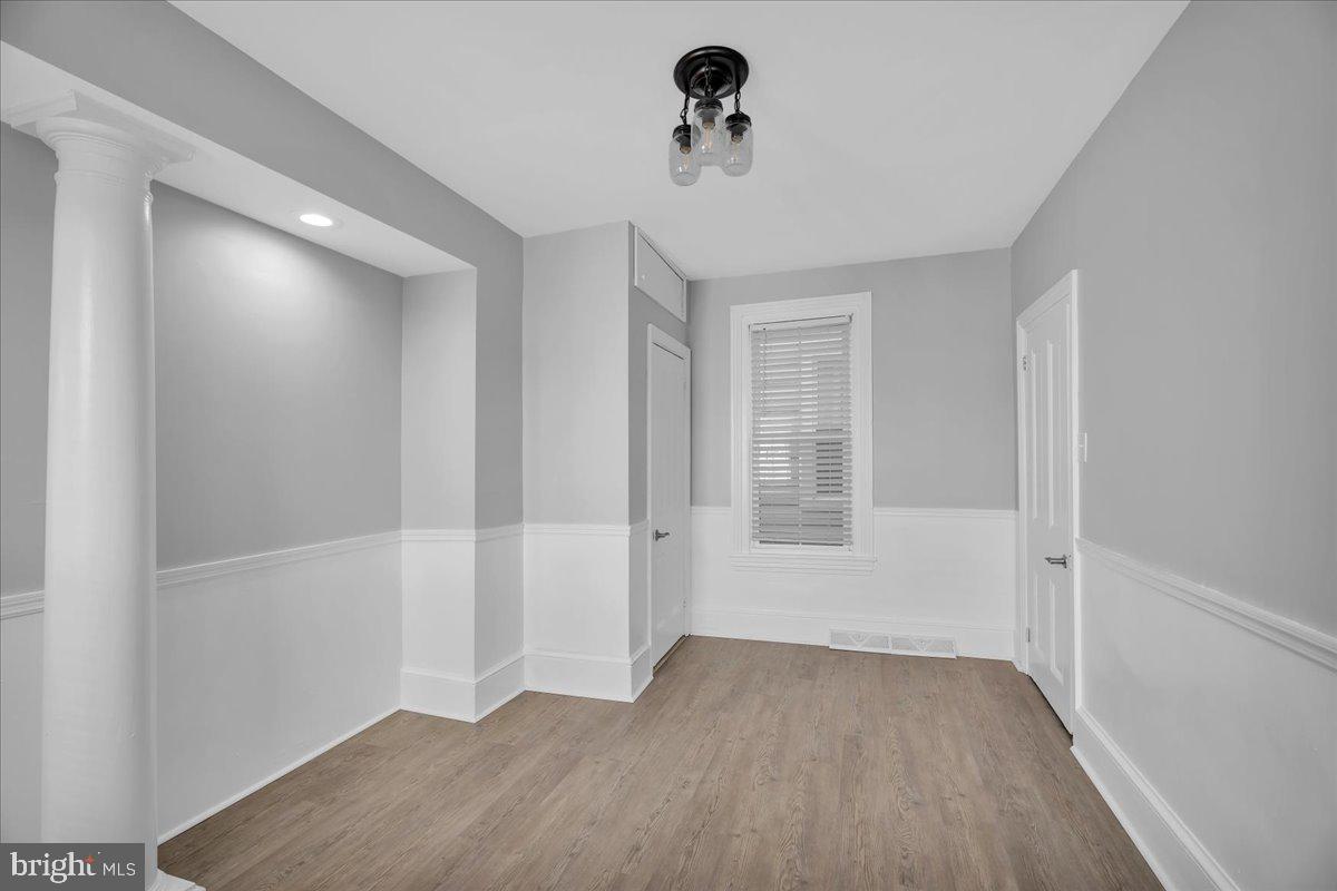 64 E Centre St Property Photo 7
