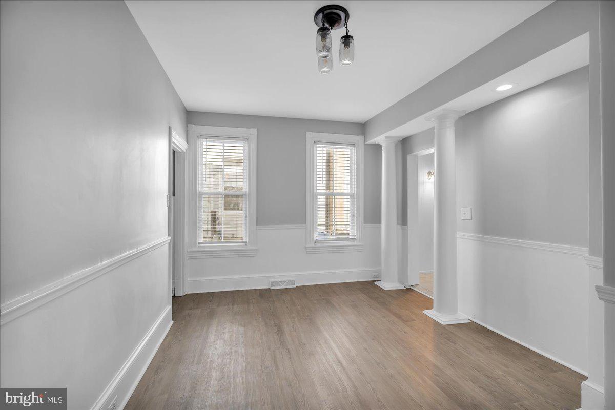 64 E Centre St Property Photo 8