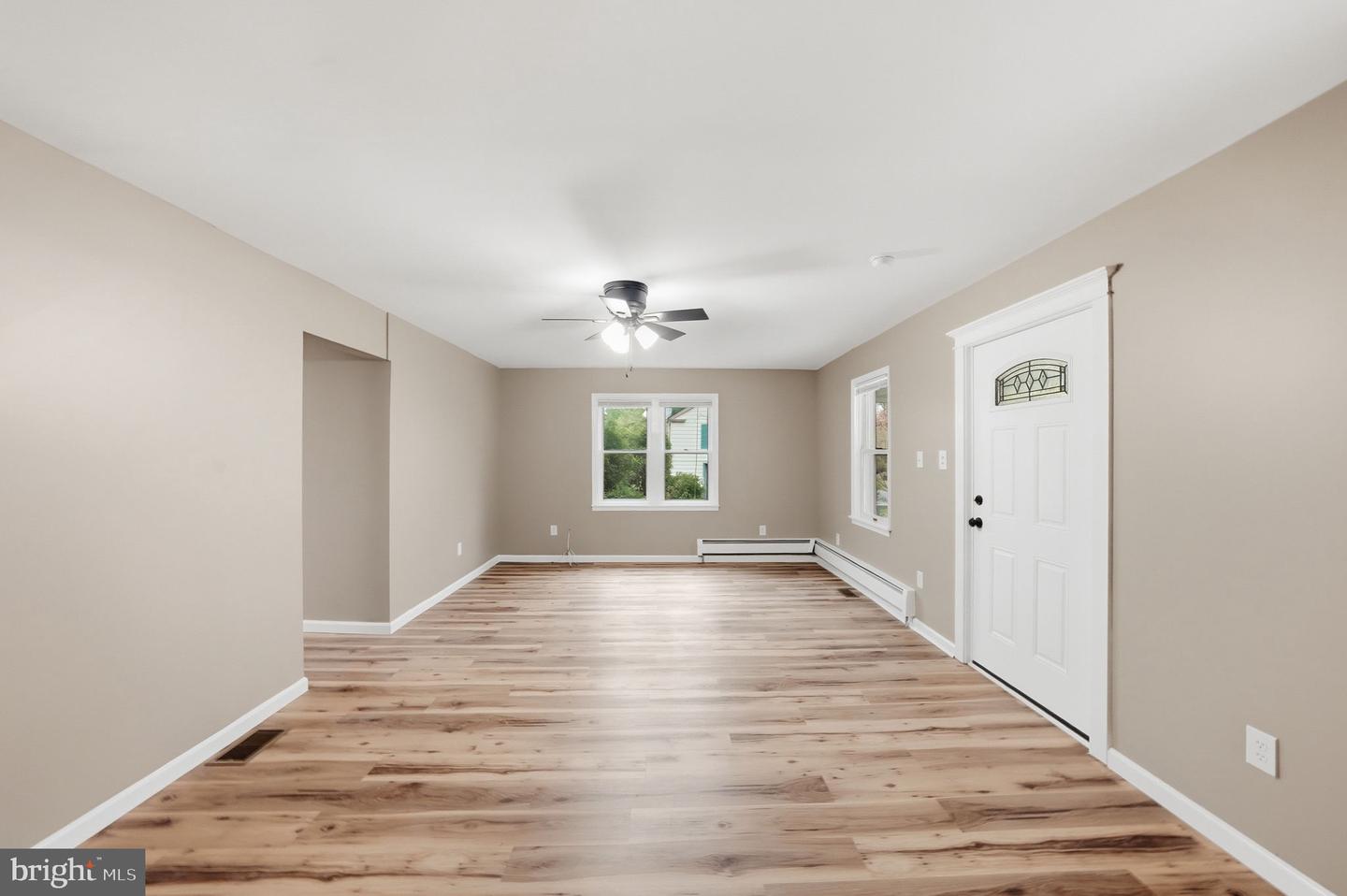 755 Main St Property Photo 12