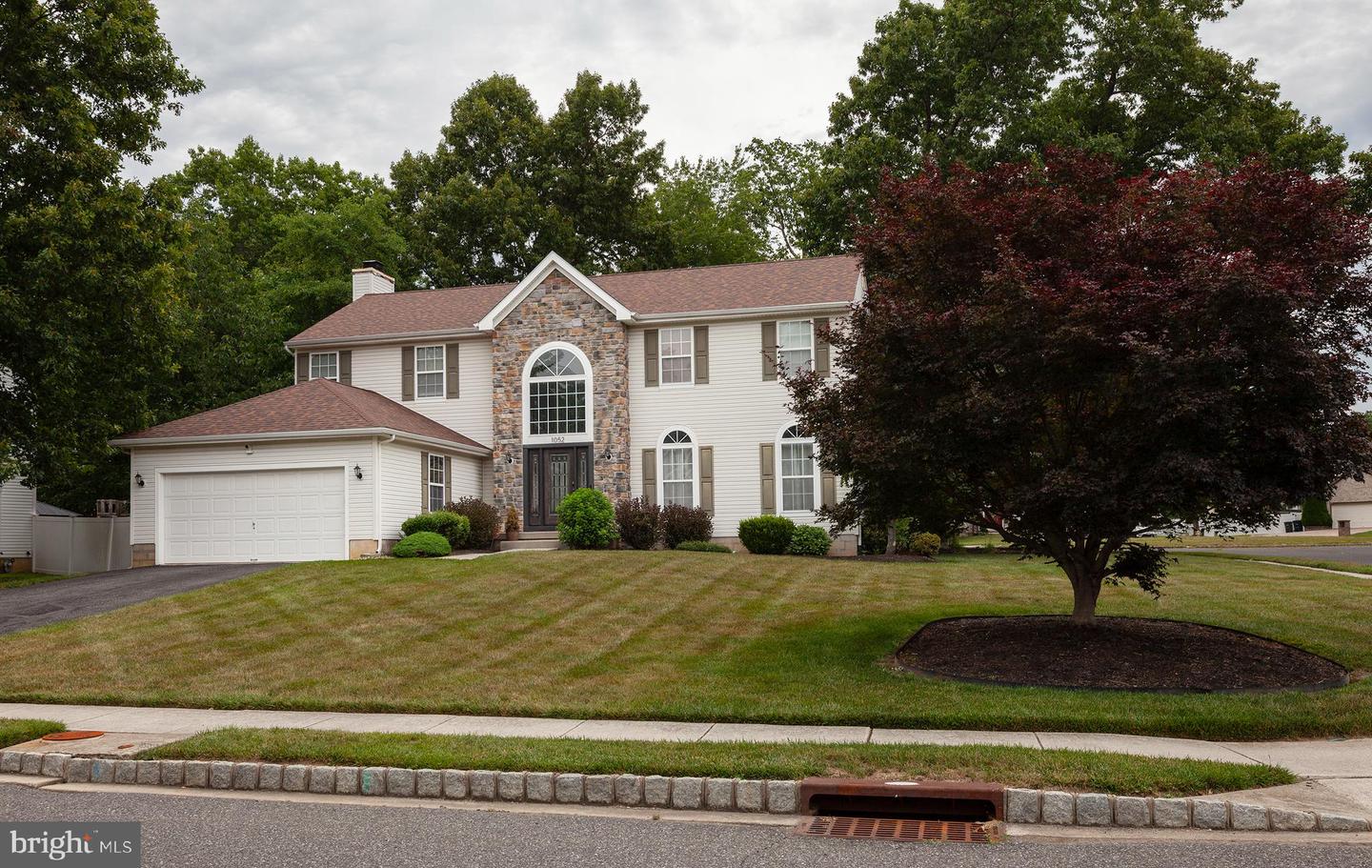 1052 Bonnie Blue Cir Property Photo 1