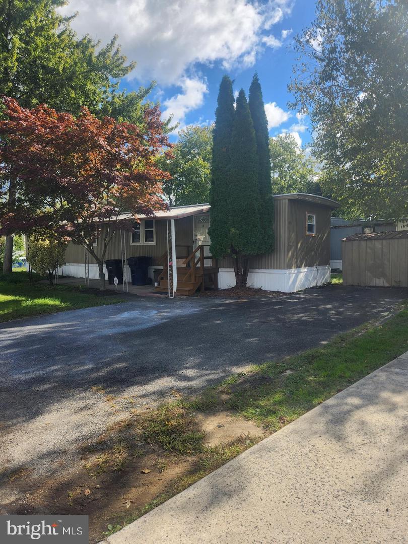 108 Georgia Ave Property Photo 4