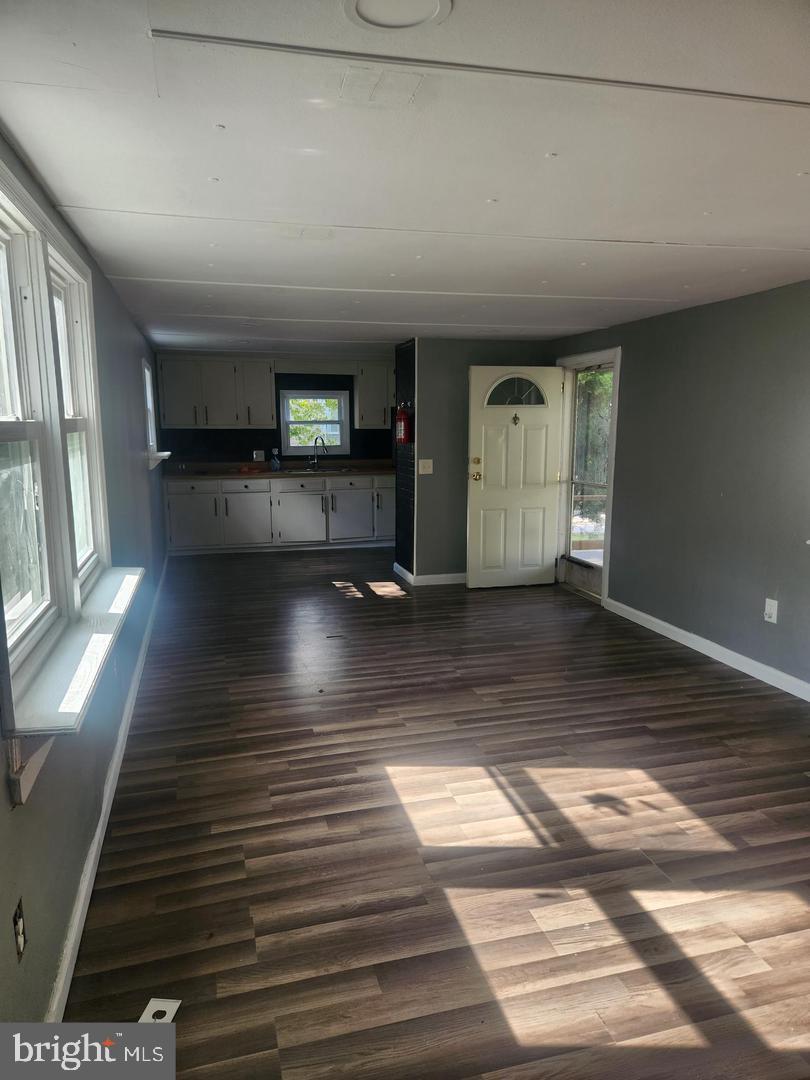 108 Georgia Ave Property Photo 12