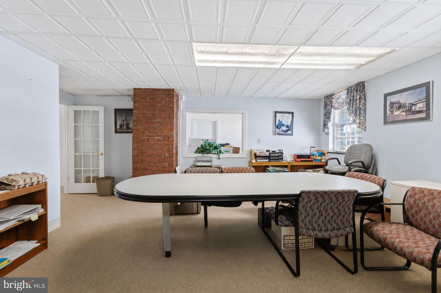 100 Mantua Blvd Property Photo 15