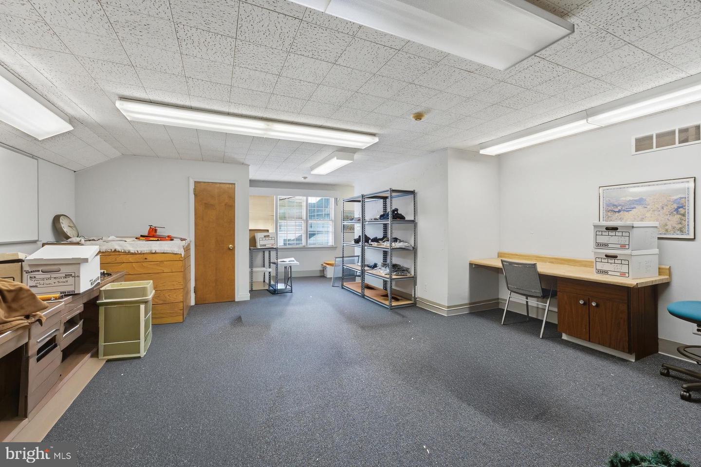 100 Mantua Blvd Property Photo 24