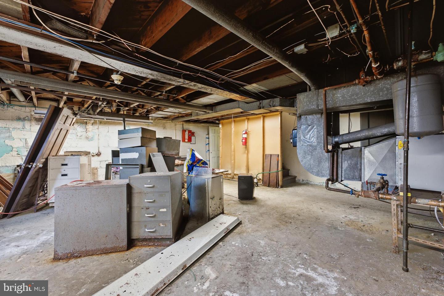 100 Mantua Blvd Property Photo 28