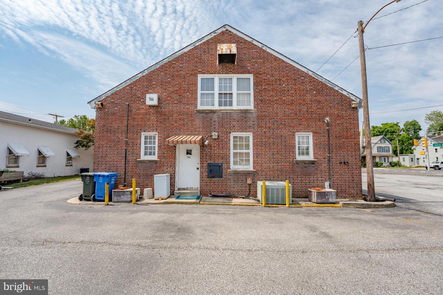 100 Mantua Blvd Property Photo 33