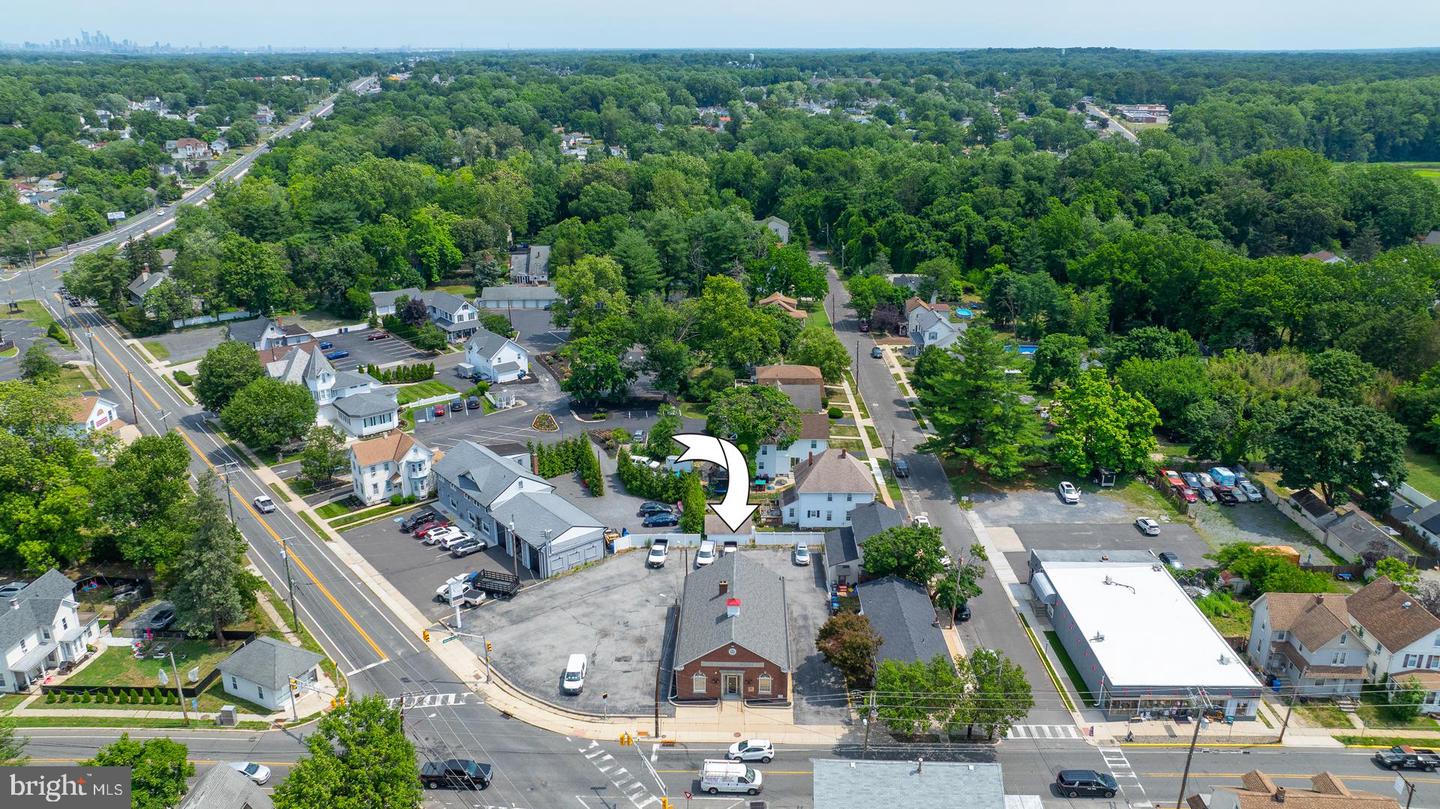 100 Mantua Blvd Property Photo 40