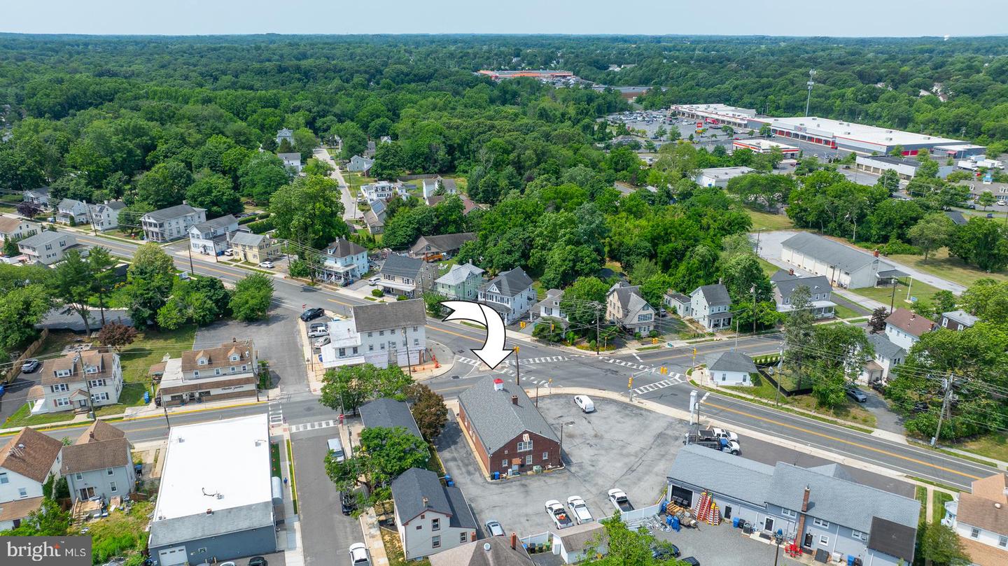 100 Mantua Blvd Property Photo 44