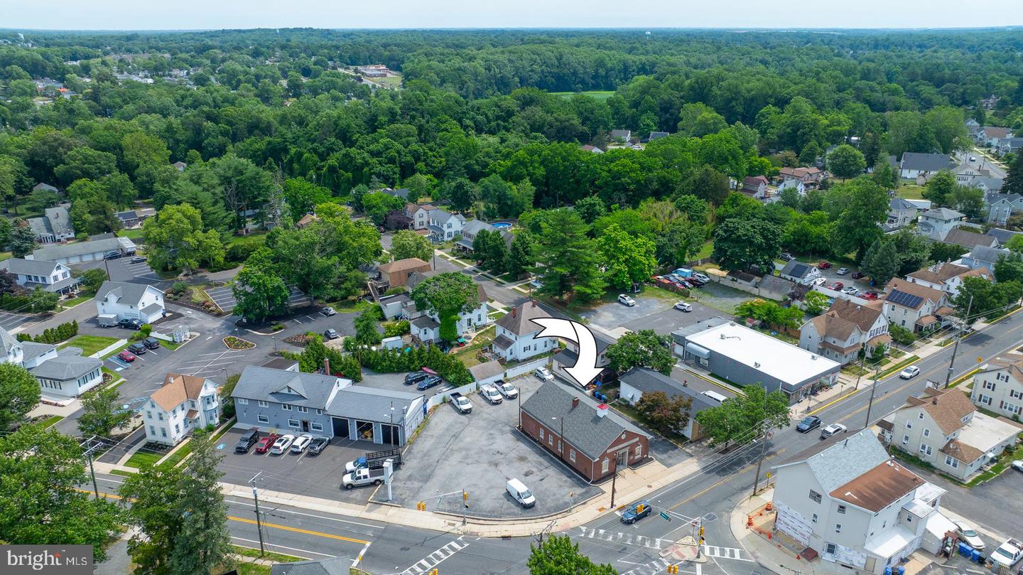 100 Mantua Blvd Property Photo 49