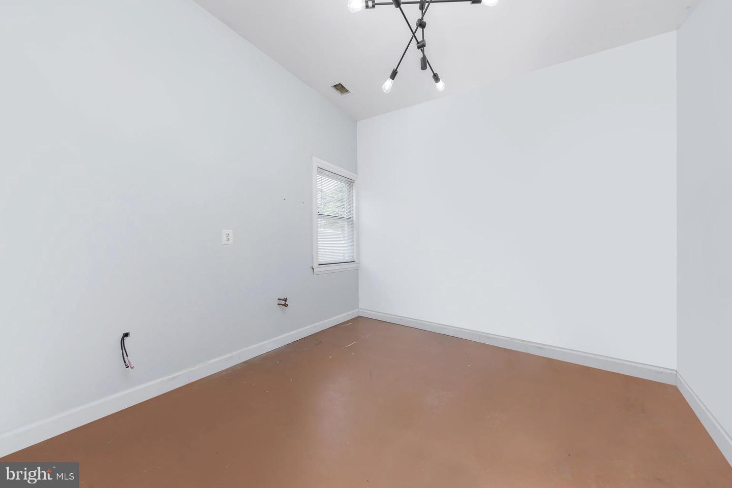 208 N Marion Ave Property Photo 58