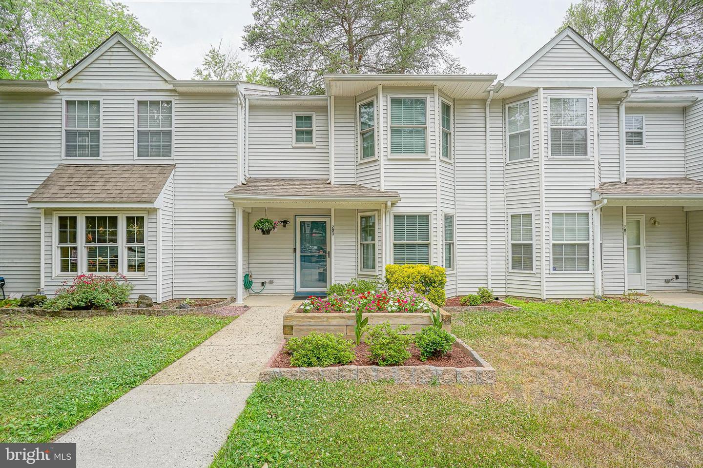203 BALIN CT Property Photo 1