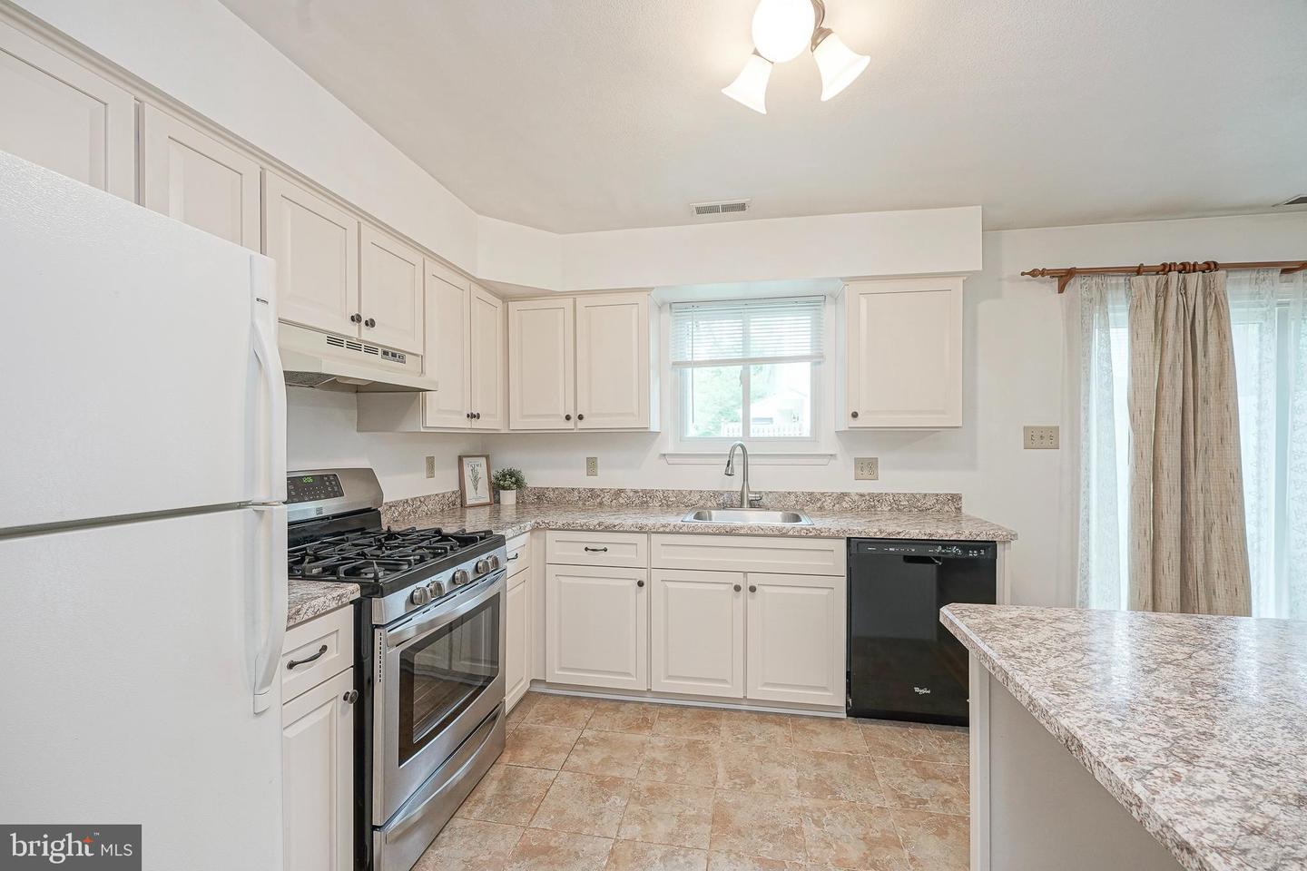203 Balin Ct Property Photo 3