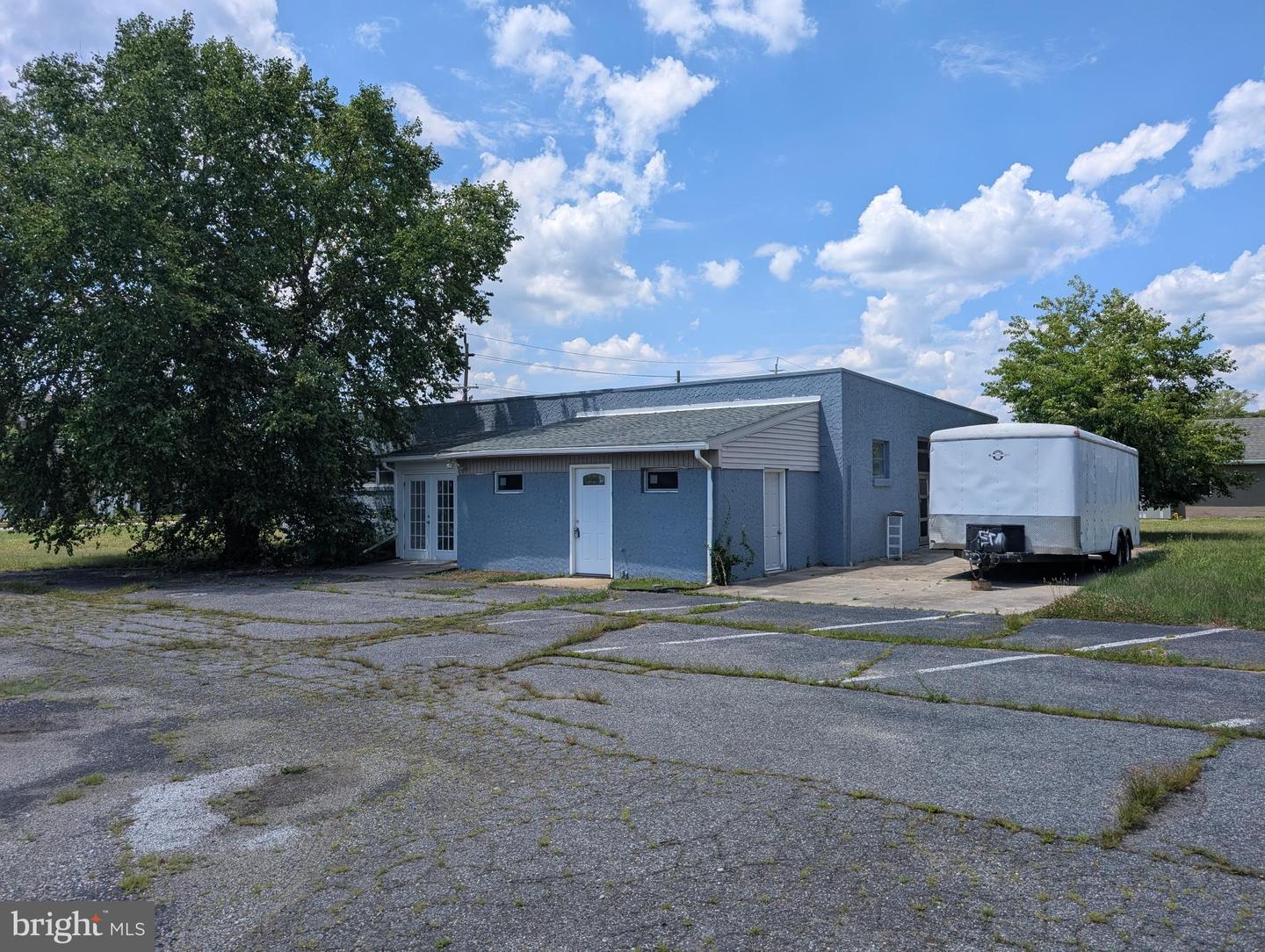 646 Delsea Dr Property Photo 1