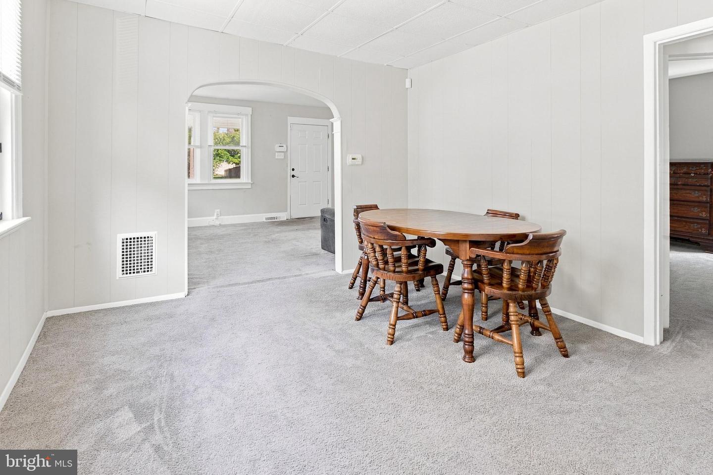 1179 Broadway Property Photo 8