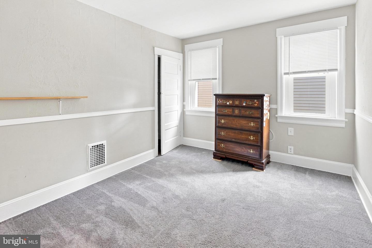1179 Broadway Property Photo 11