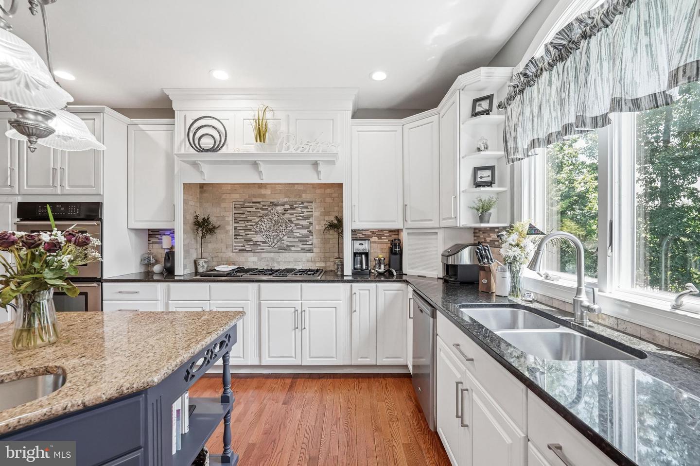 24 Winding Way Property Photo 15
