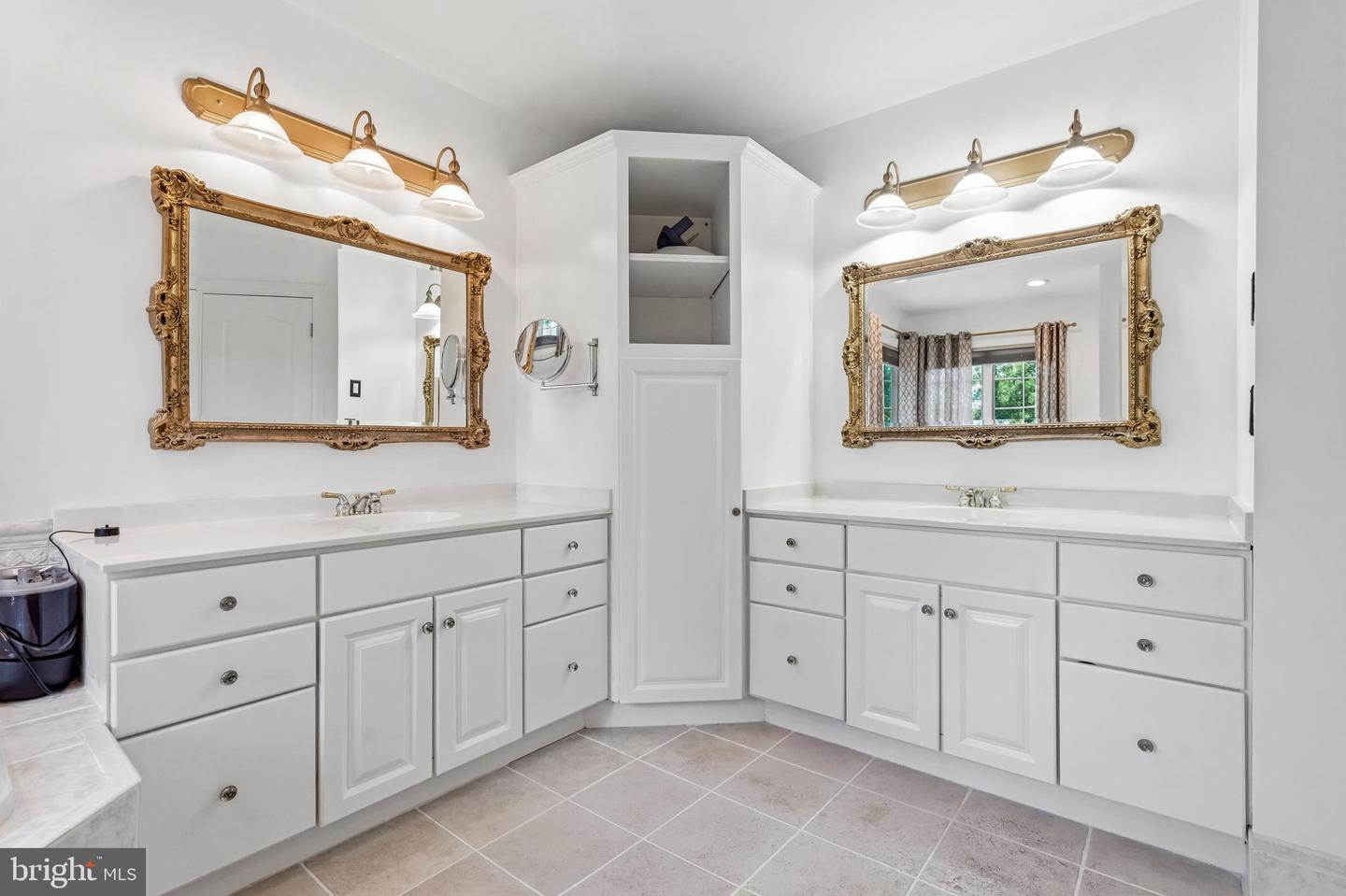 24 Winding Way Property Photo 31