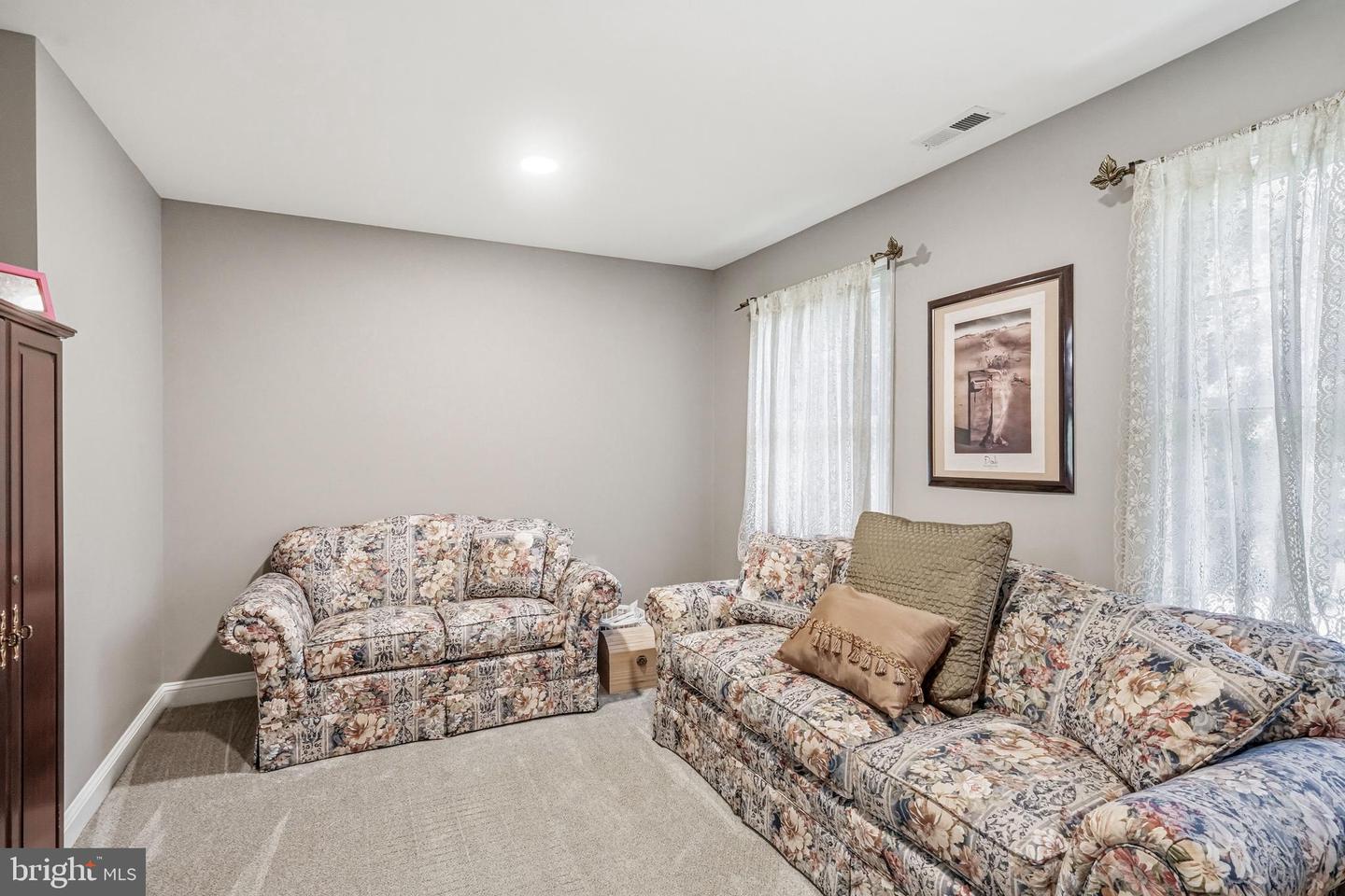 24 Winding Way Property Photo 34