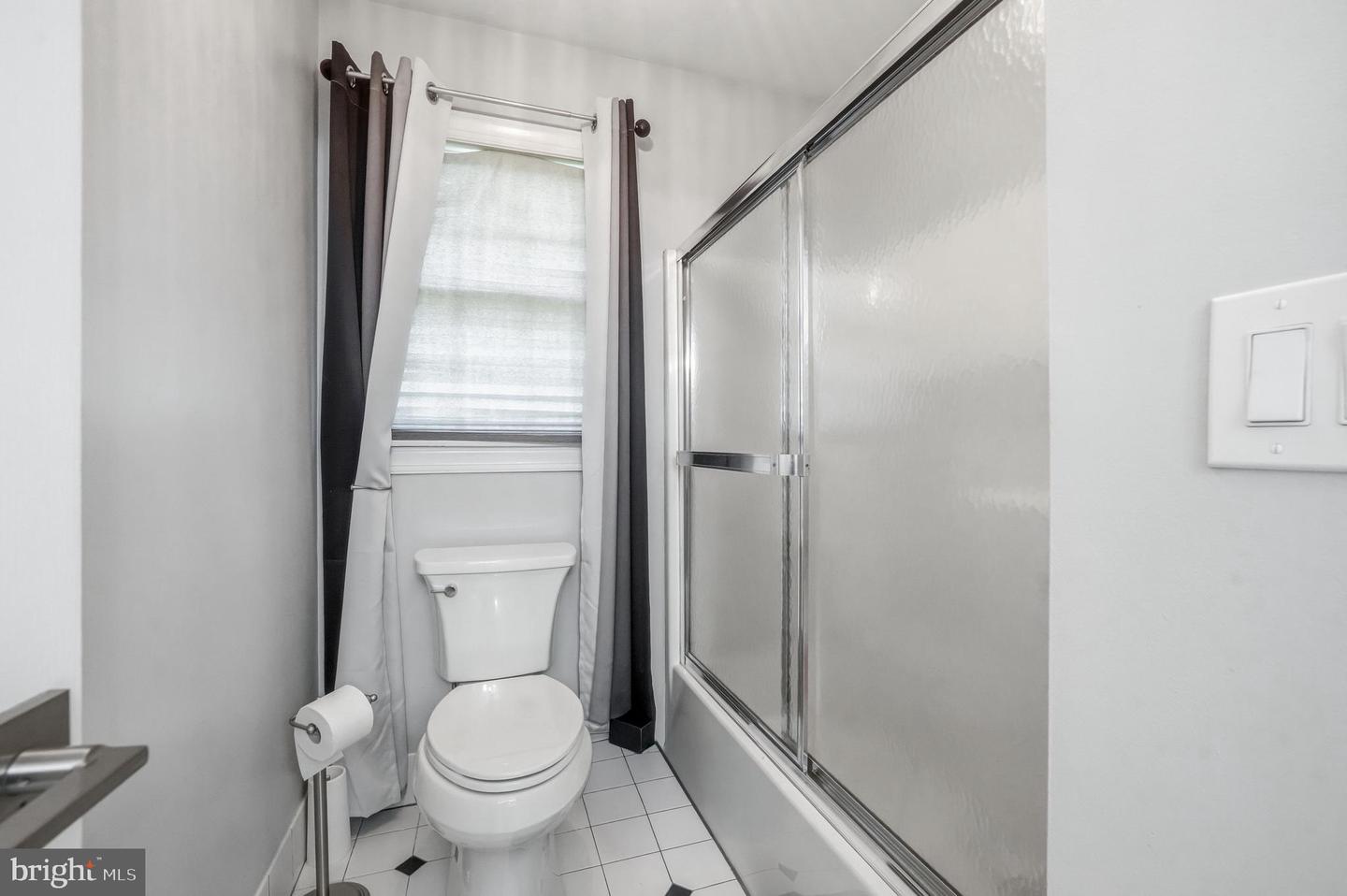 24 Winding Way Property Photo 43