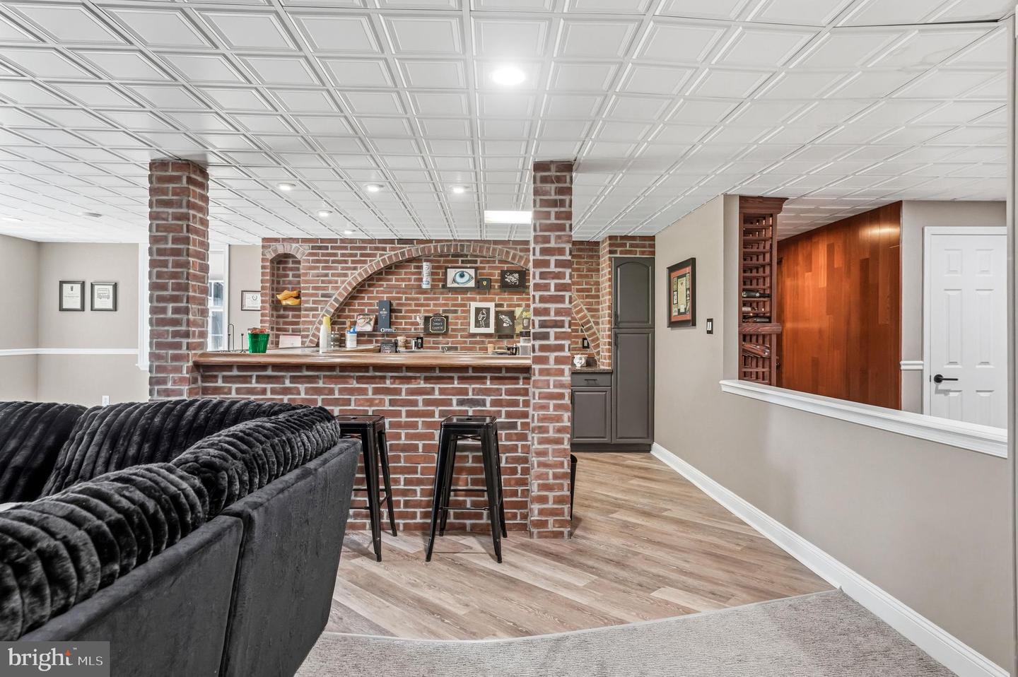 24 Winding Way Property Photo 47