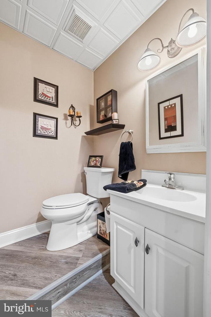 24 Winding Way Property Photo 54
