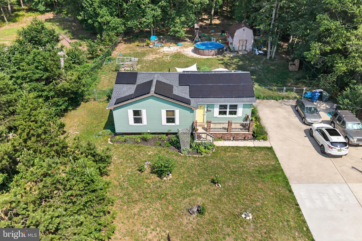 555 Pennsylvania Ave Property Photo 1
