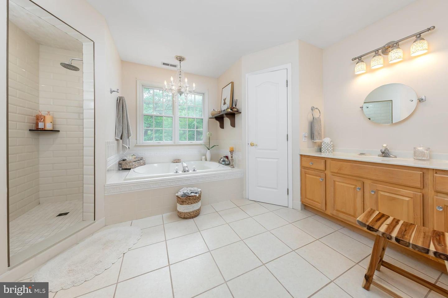 109 Hilltop Ct Property Photo 24
