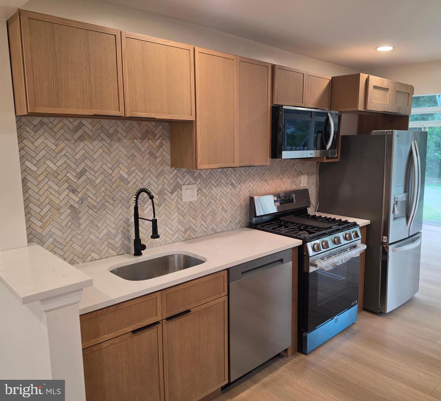 1171 Lewis Ter Property Photo 15