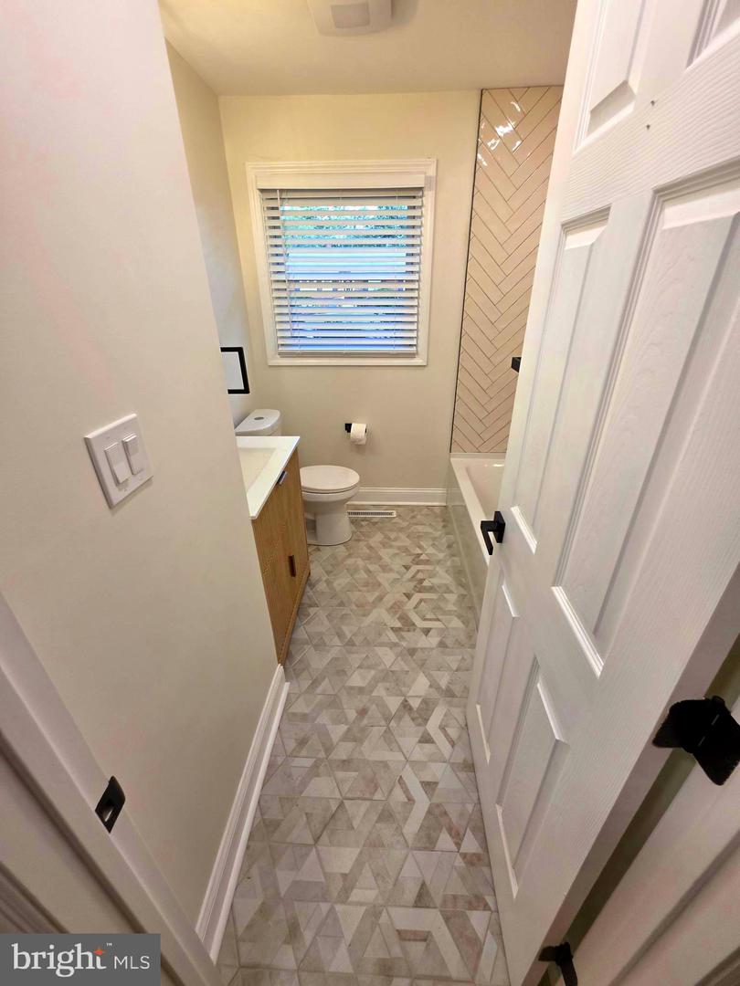 1171 Lewis Ter Property Photo 20