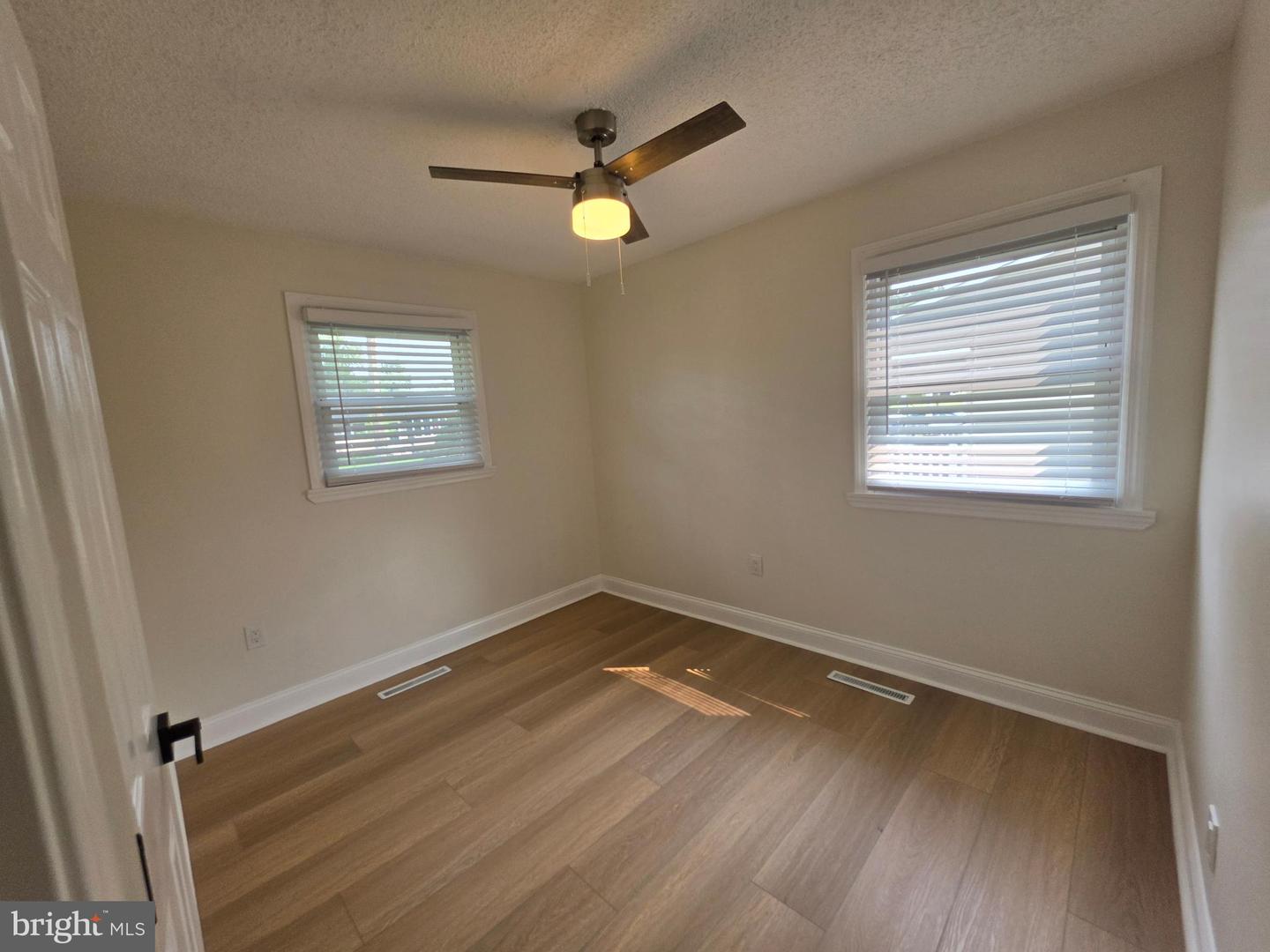 1171 Lewis Ter Property Photo 32
