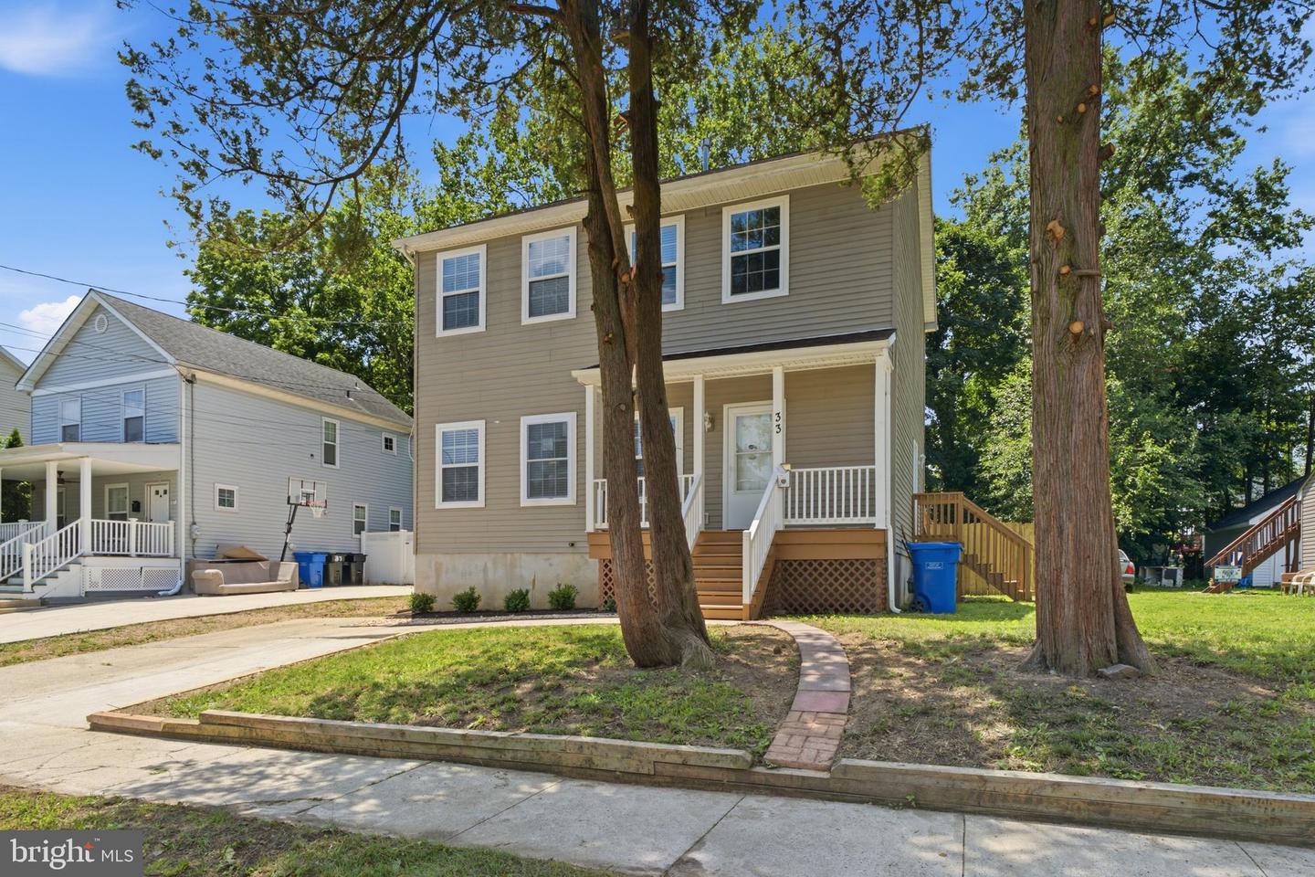 33 Hopkins St Property Photo 4