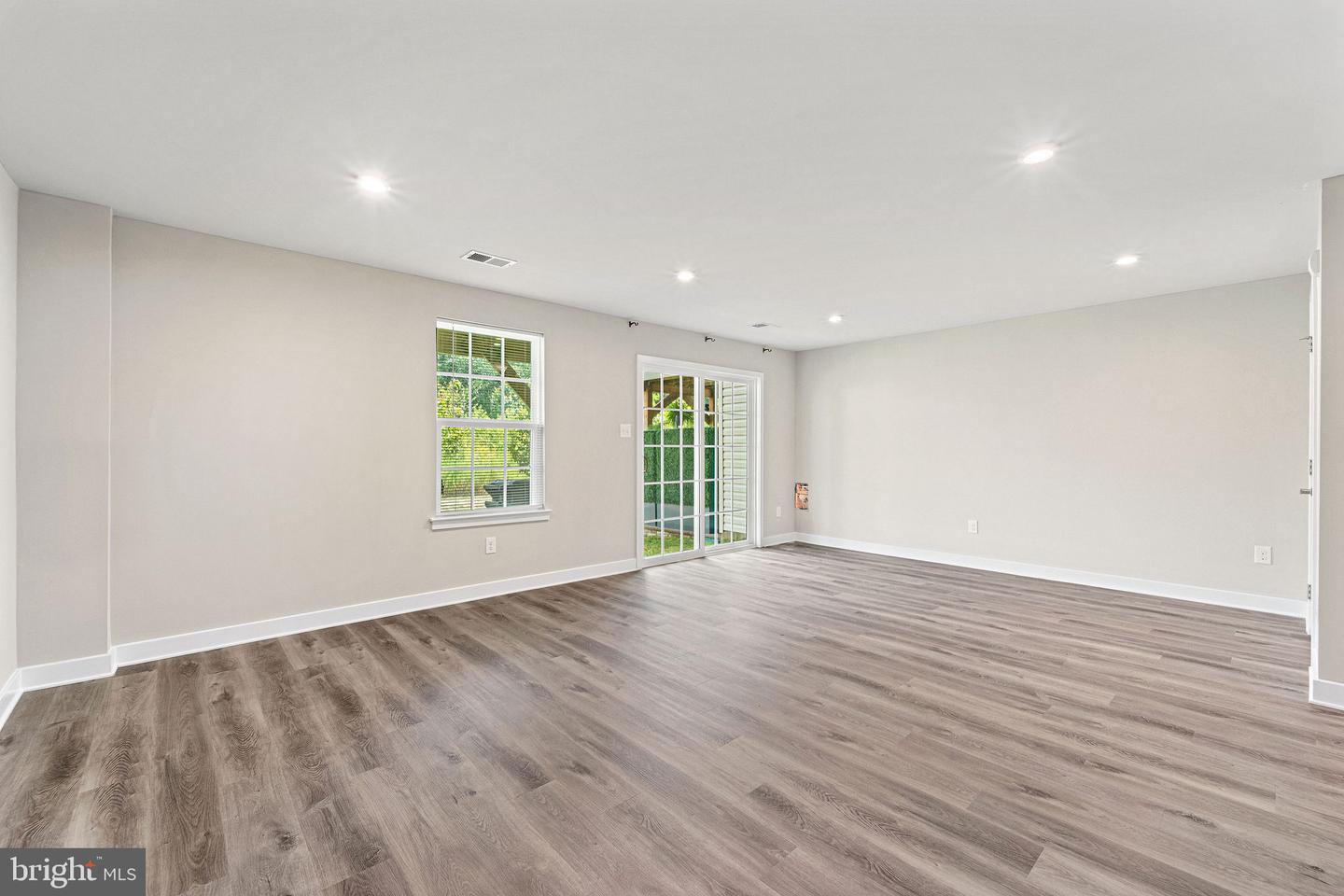 2 Sparrow Cir Property Photo 4