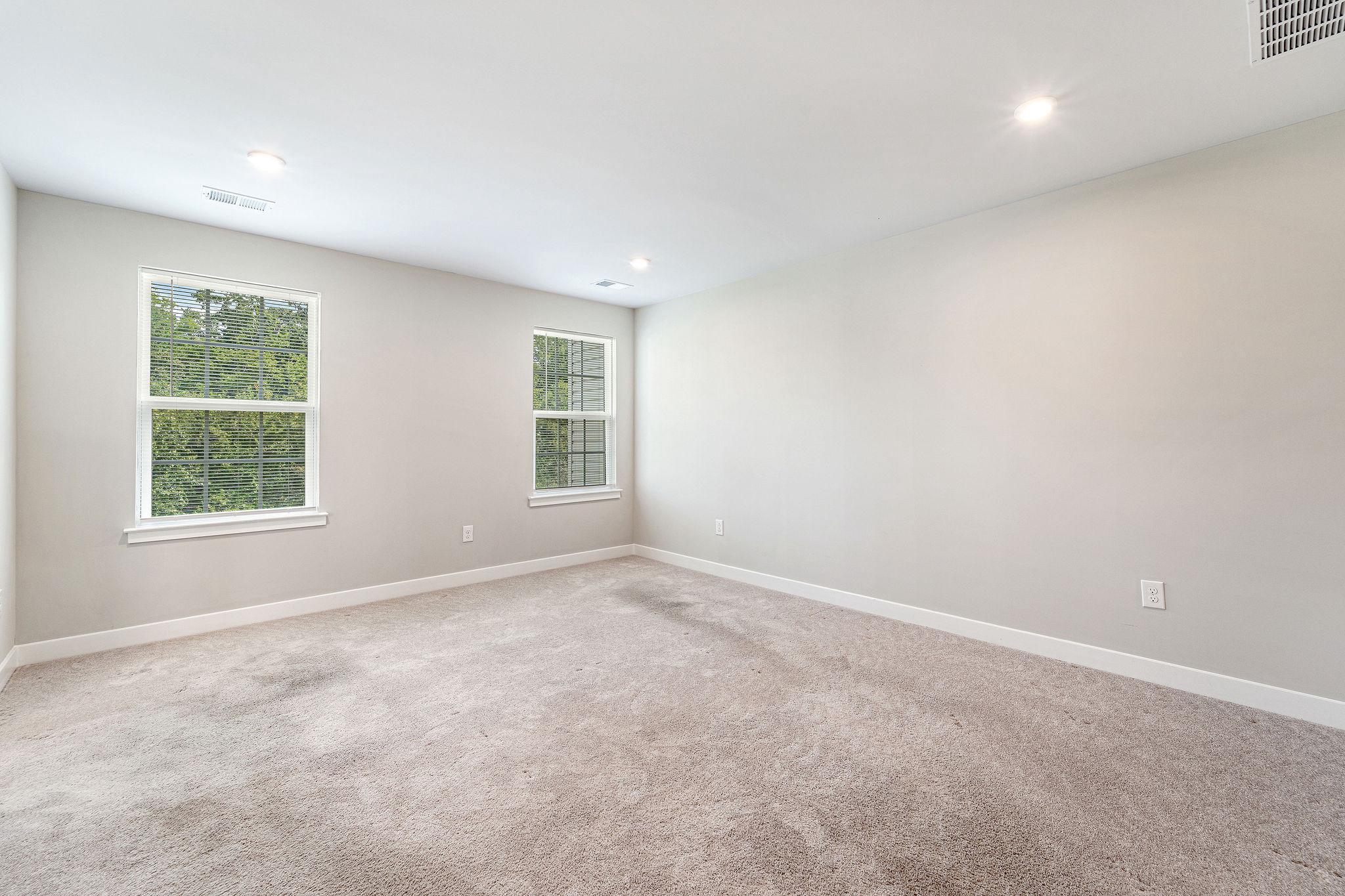2 Sparrow Cir Property Photo 16