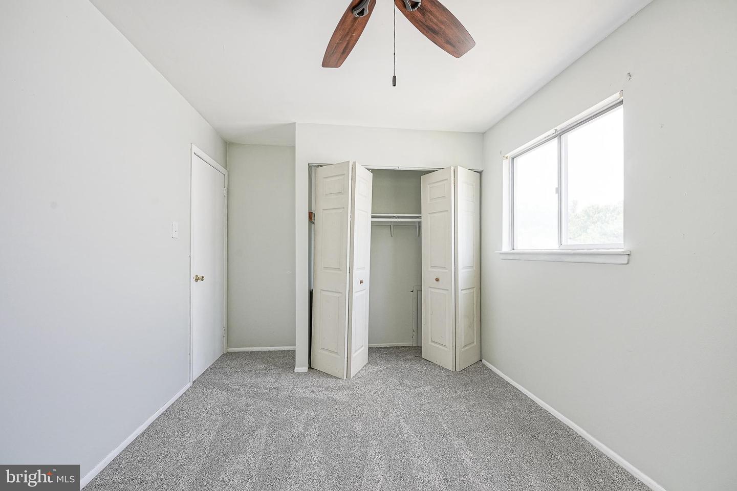 15 Fomalhaut Ct Property Photo 21