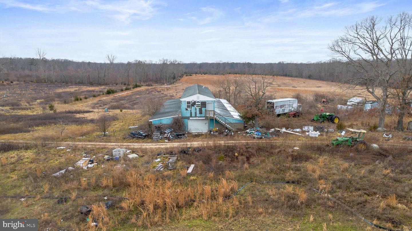 2090 Blue Bell Rd Property Photo 22
