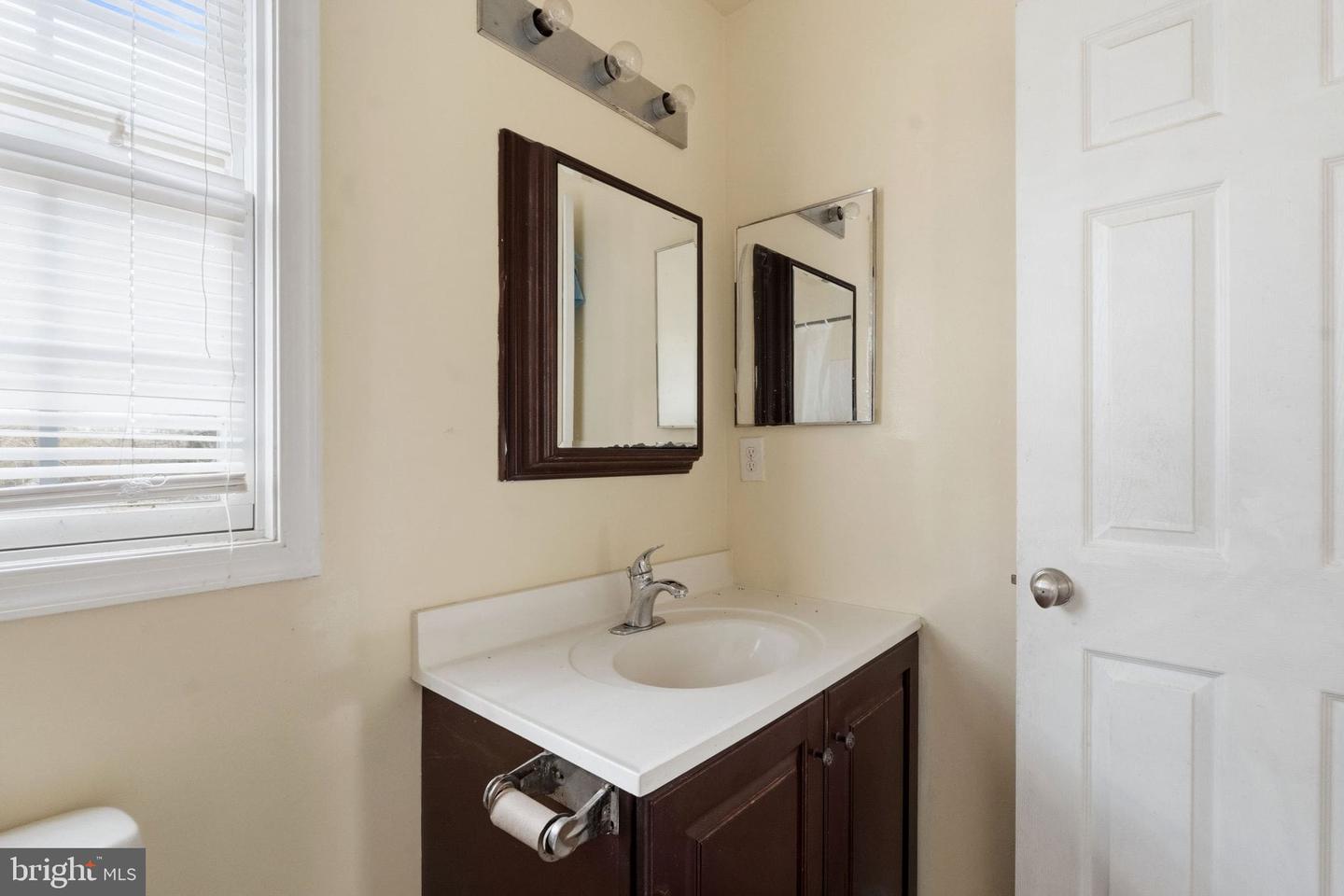 2090 Blue Bell Rd Property Photo 50