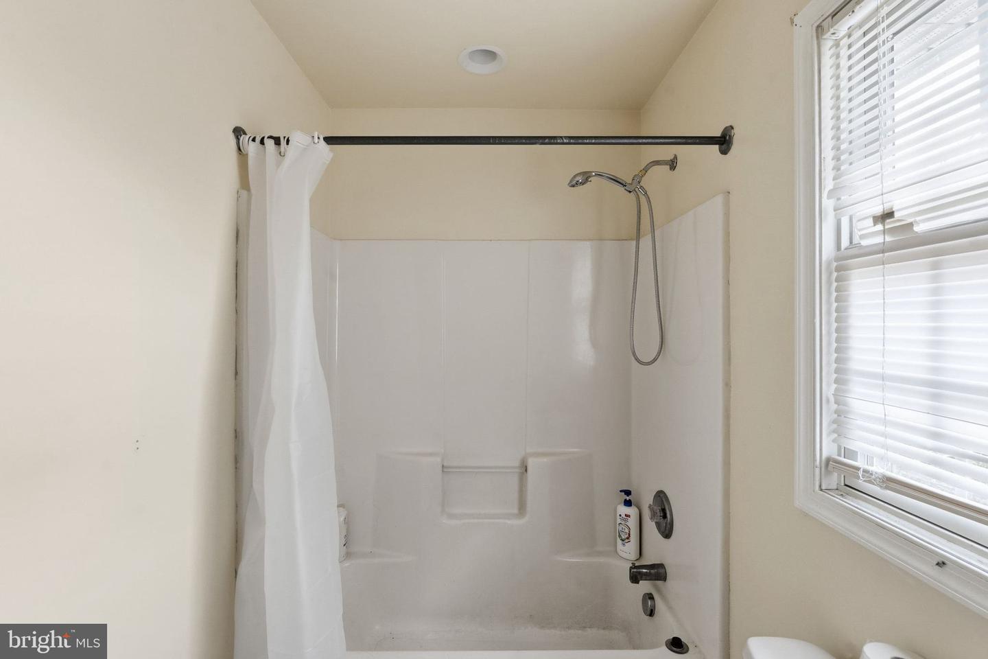 2090 Blue Bell Rd Property Photo 51