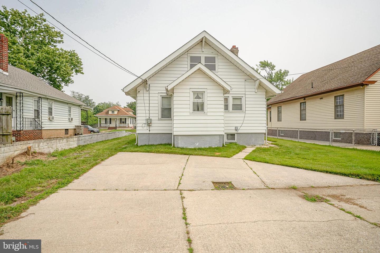 616 Billings Ave Property Photo 29
