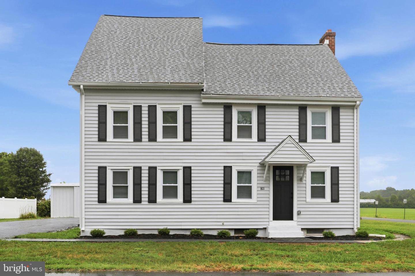 801 Mullica Hill Road Property Photo 1