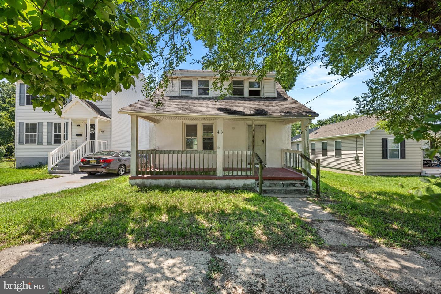 413 Deptford Ave Property Photo 1
