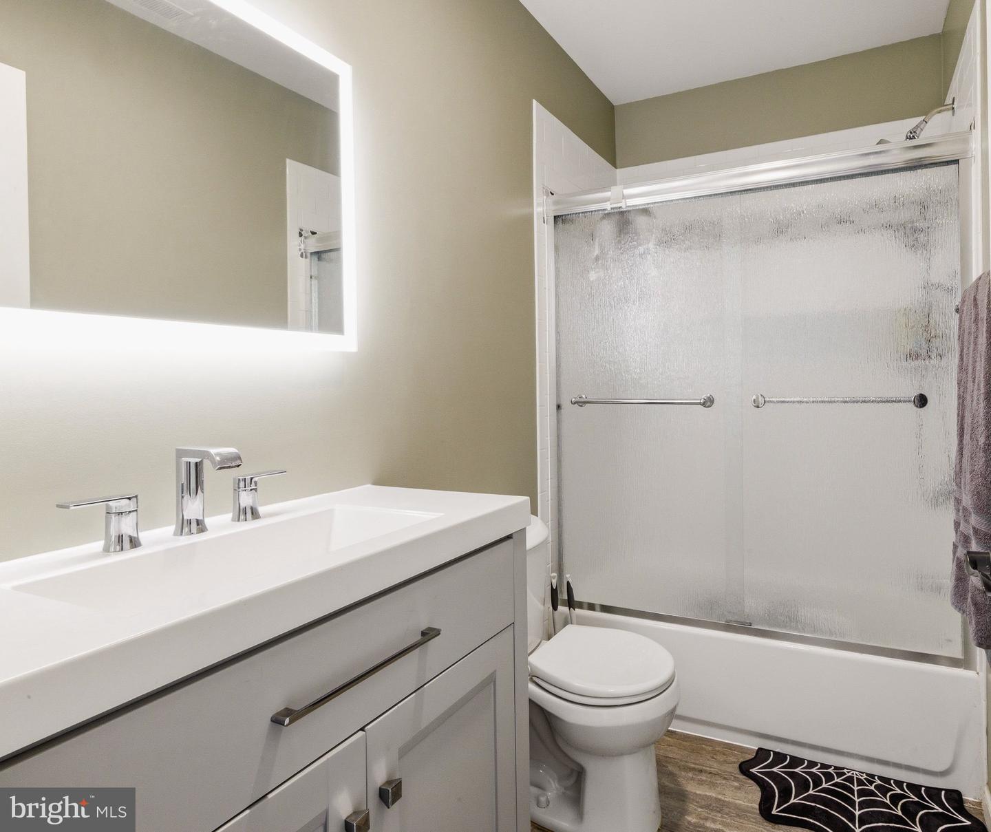 401 W Red Bank Ave Property Photo 19